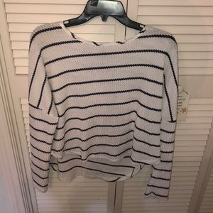 Long sleeve white and navy blue striped top